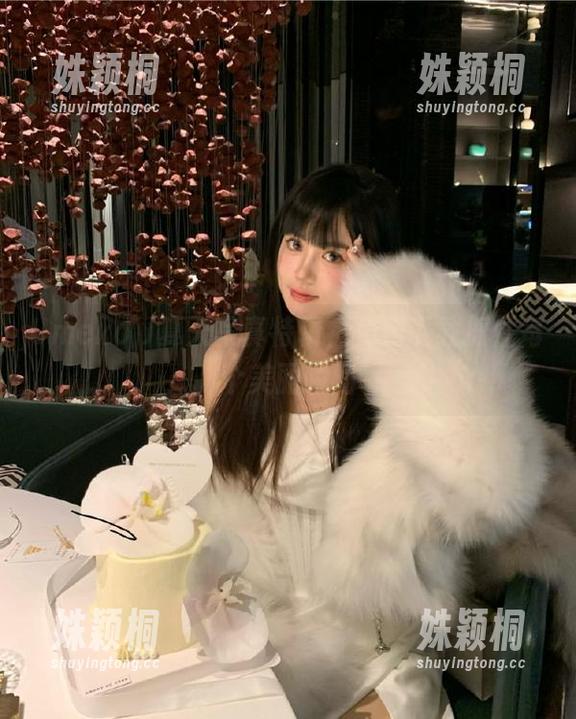 Umeko J Umeko J夏天写真特辑,免费下载抓住每个美丽瞬间